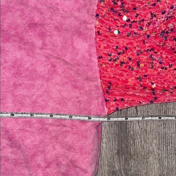 Bibi Pink Sweater with Pink Patterned Sleeves - Picture 5 of 8